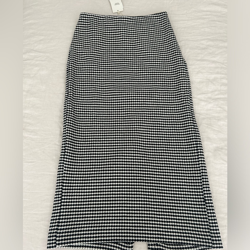 Mango Houndstooth Black and White Knit Midi Skirt Size M NWT